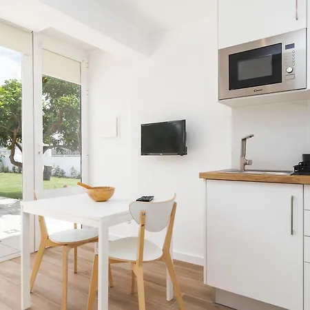 Magalhaes Village By Lovelystay Casa vacanze